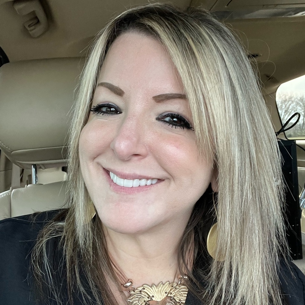 Meet your Posher, Shari